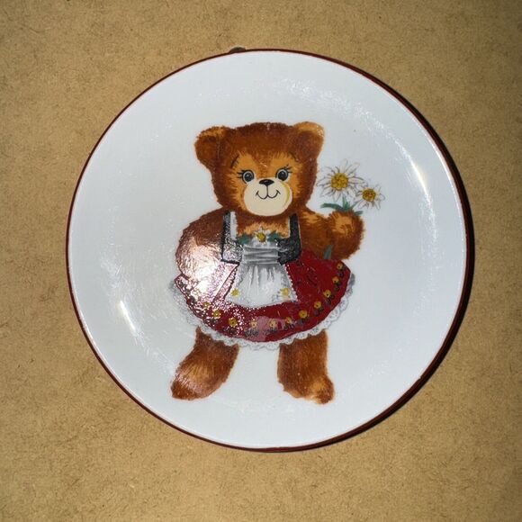 Reutter Porzellan Germany Plate Red Bear EUC Gift Idea Small Gift Exchange - Picture 1 of 3